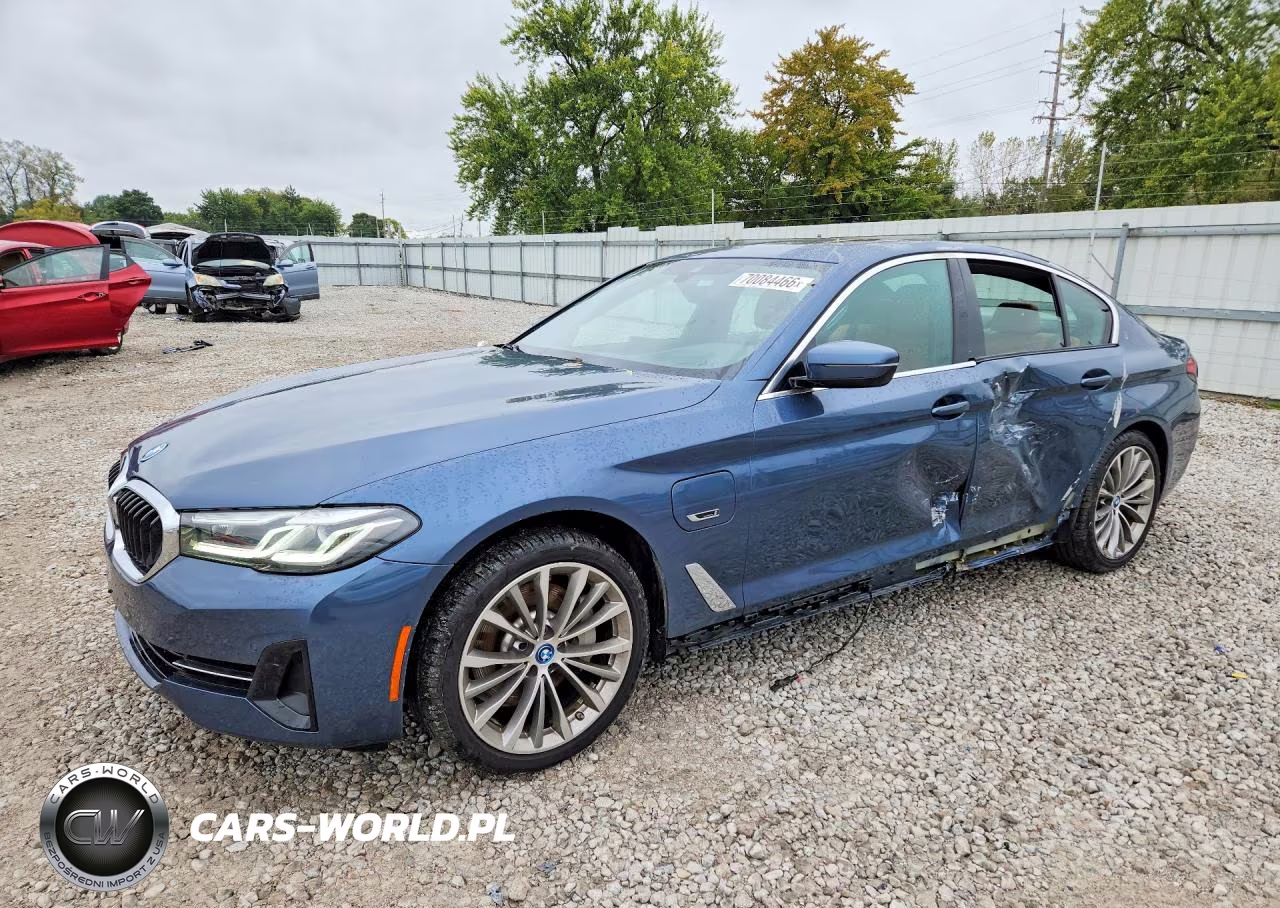 2023 BMW 530Xe