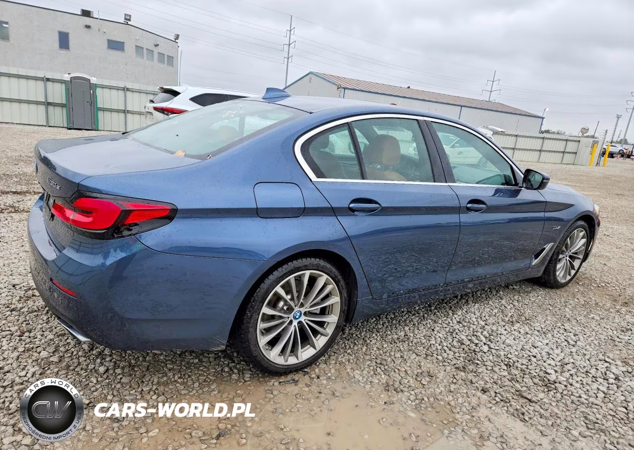 2023 BMW 530Xe VIN:WBA33AG05PCM22898 - 3