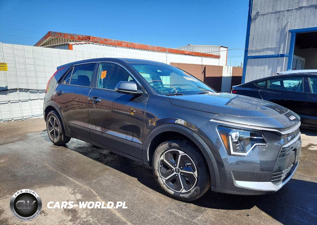 2026 Kia Niro Lx VIN:KNDCP3LE6T5362309 - 4