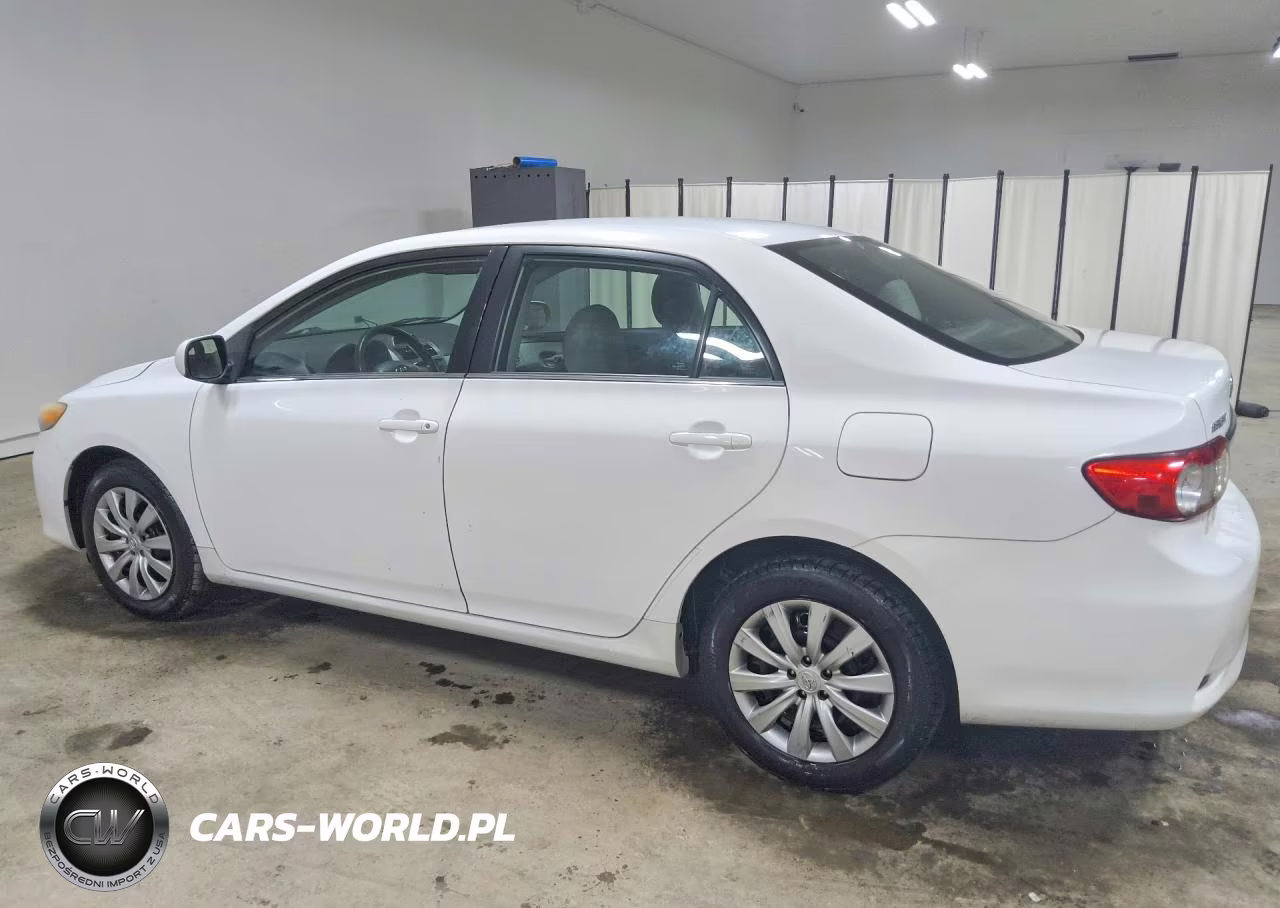 2013 Toyota Corolla Le VIN:2T1BU4EE3DC026810 - 2