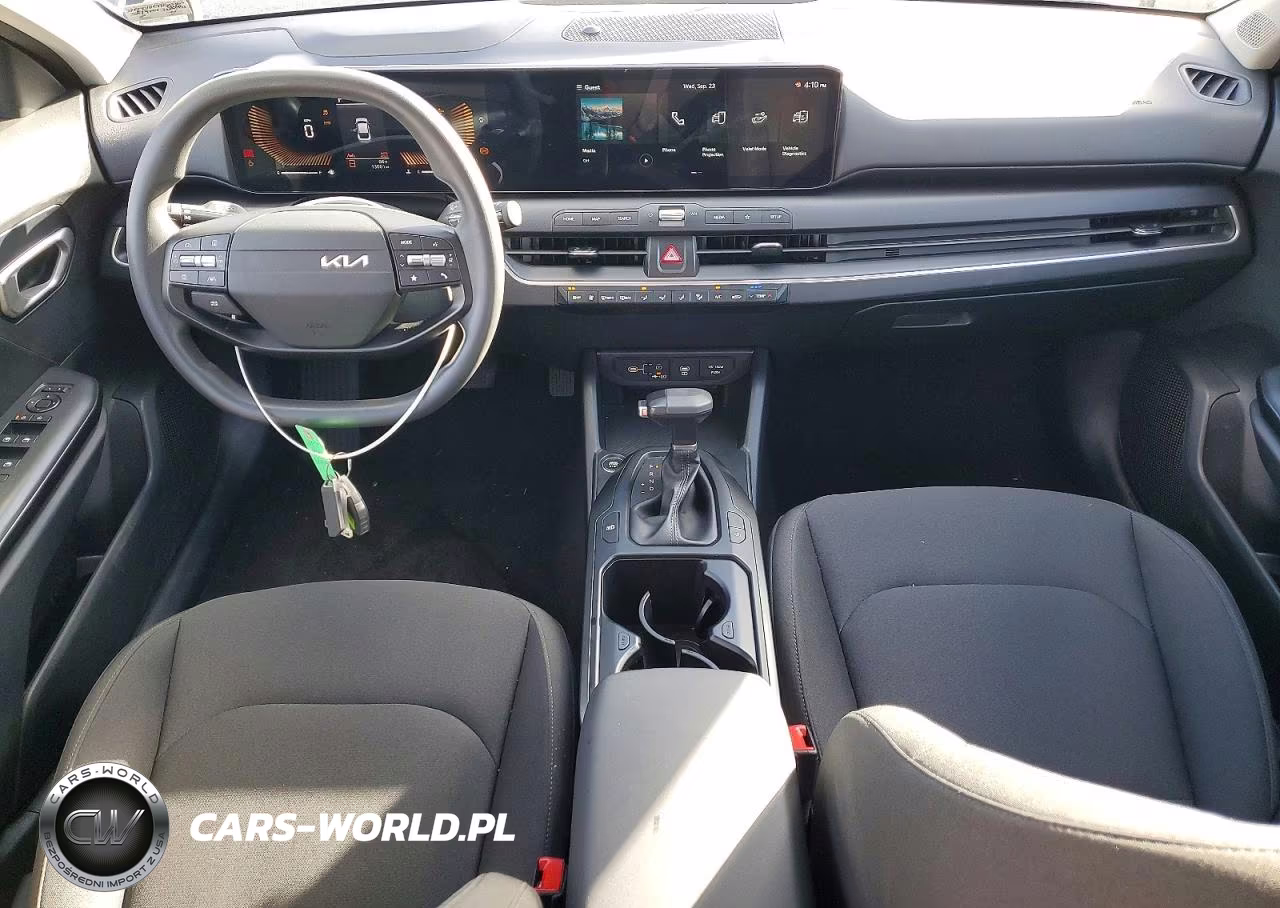 2026 Kia K4 Lxs VIN:3KPFT4DE9TE255367 - 8