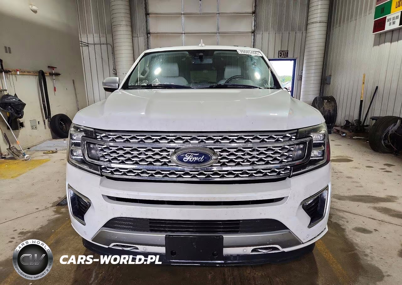 2018 Ford Expedition Max Platinum VIN:1FMJK1MTXJEA44287 - 5