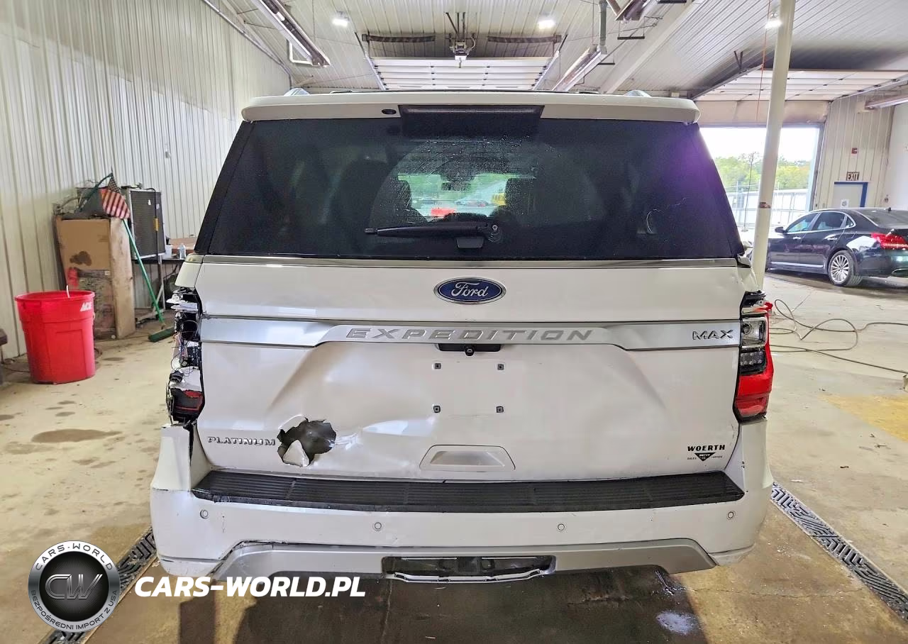 2018 Ford Expedition Max Platinum VIN:1FMJK1MTXJEA44287 - 6