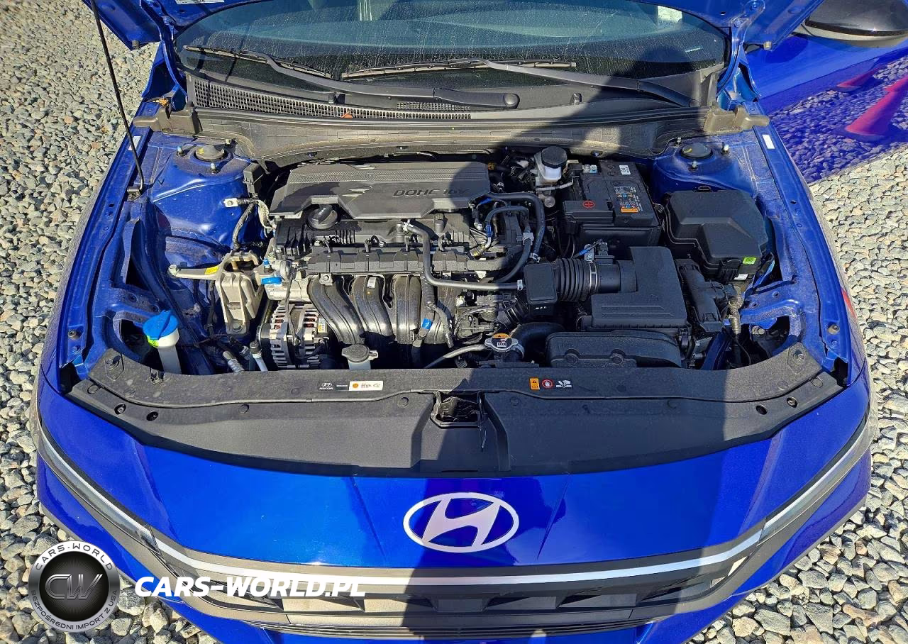 2025 Hyundai Elantra Sel Sport VIN:KMHLM4DG9SU076212 - 11