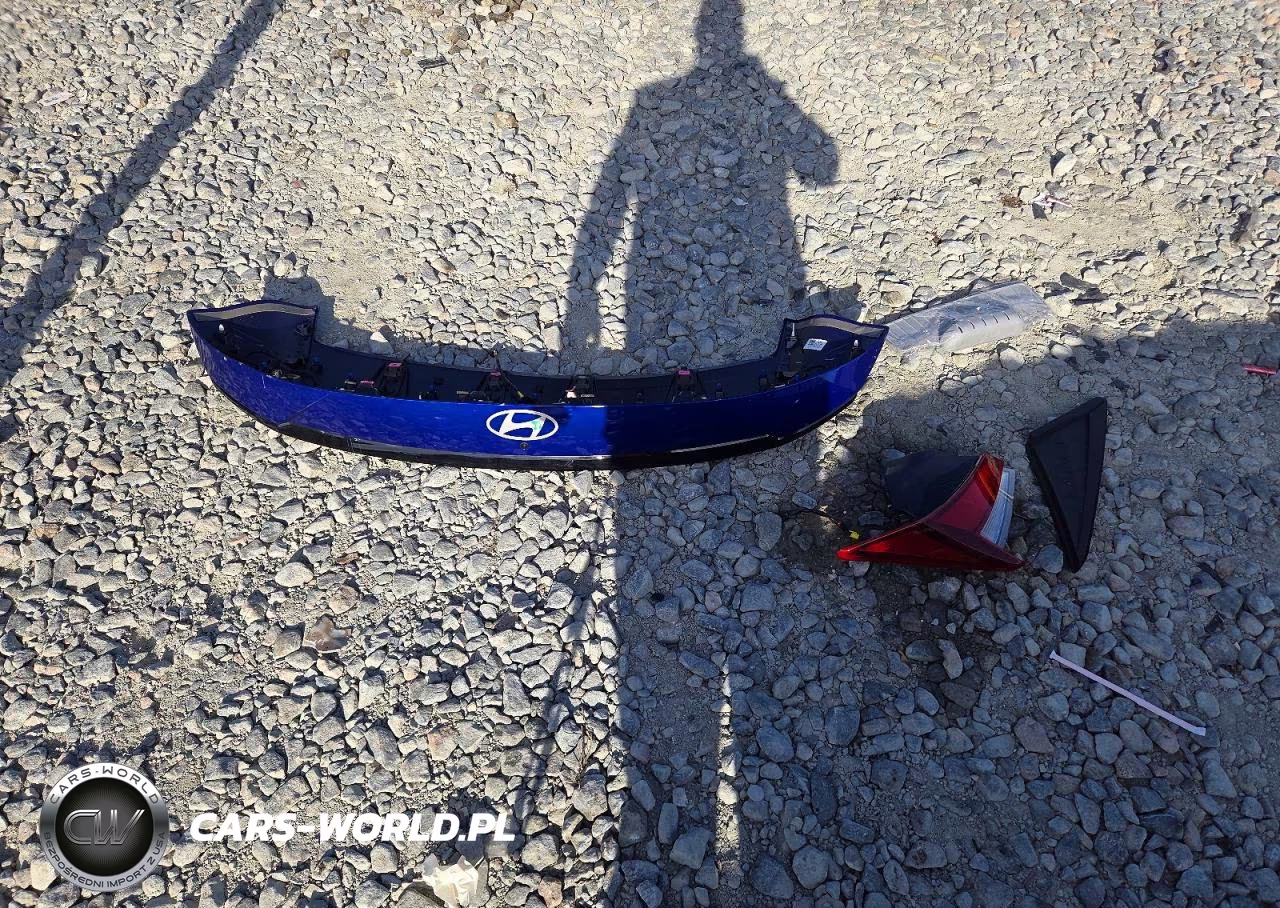 2025 Hyundai Elantra Sel Sport VIN:KMHLM4DG9SU076212 - 12