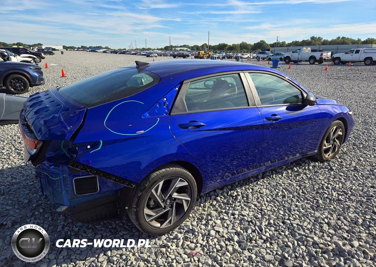 2025 Hyundai Elantra Sel Sport VIN:KMHLM4DG9SU076212 - 3