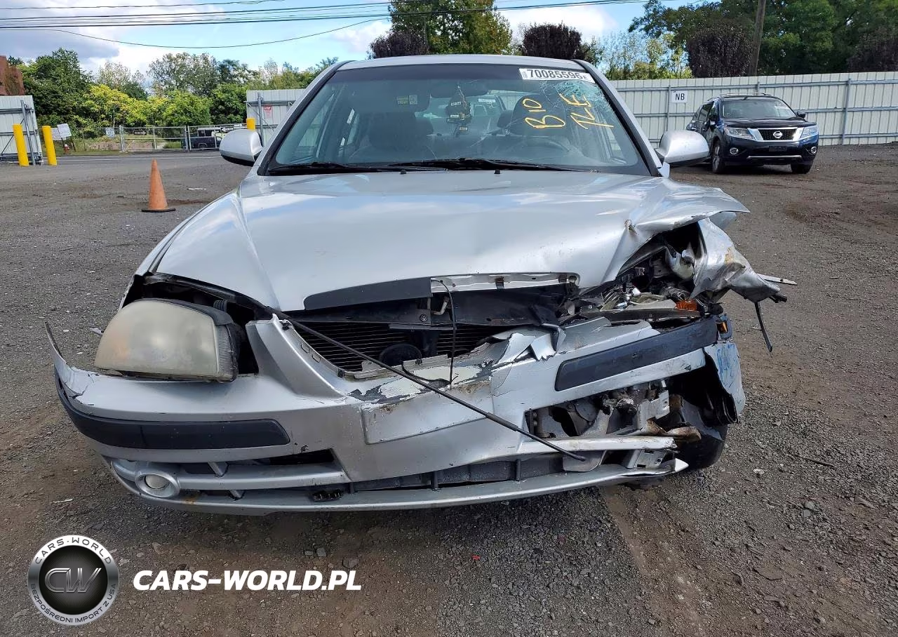 2005 Hyundai Elantra Gls VIN:KMHDN46D45U157465 - 5