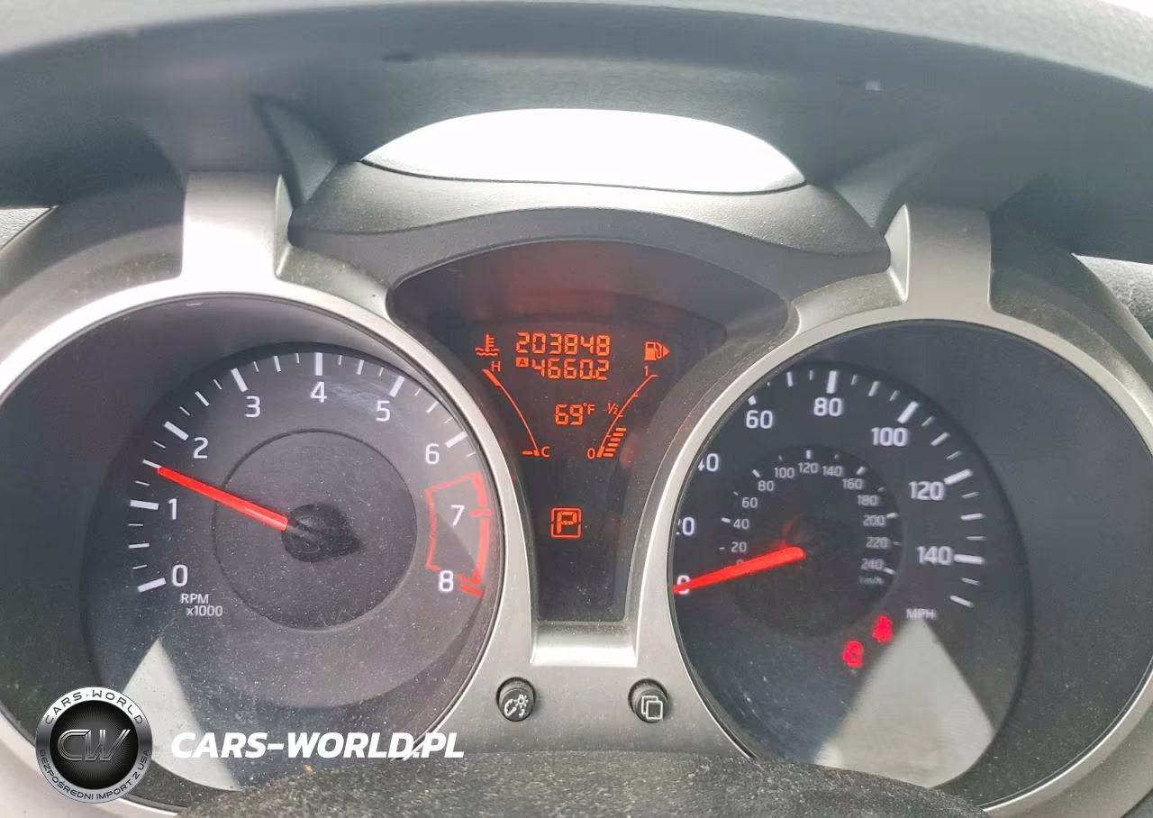 2011 Nissan Juke S VIN:JN8AF5MR5BT017469 - 9