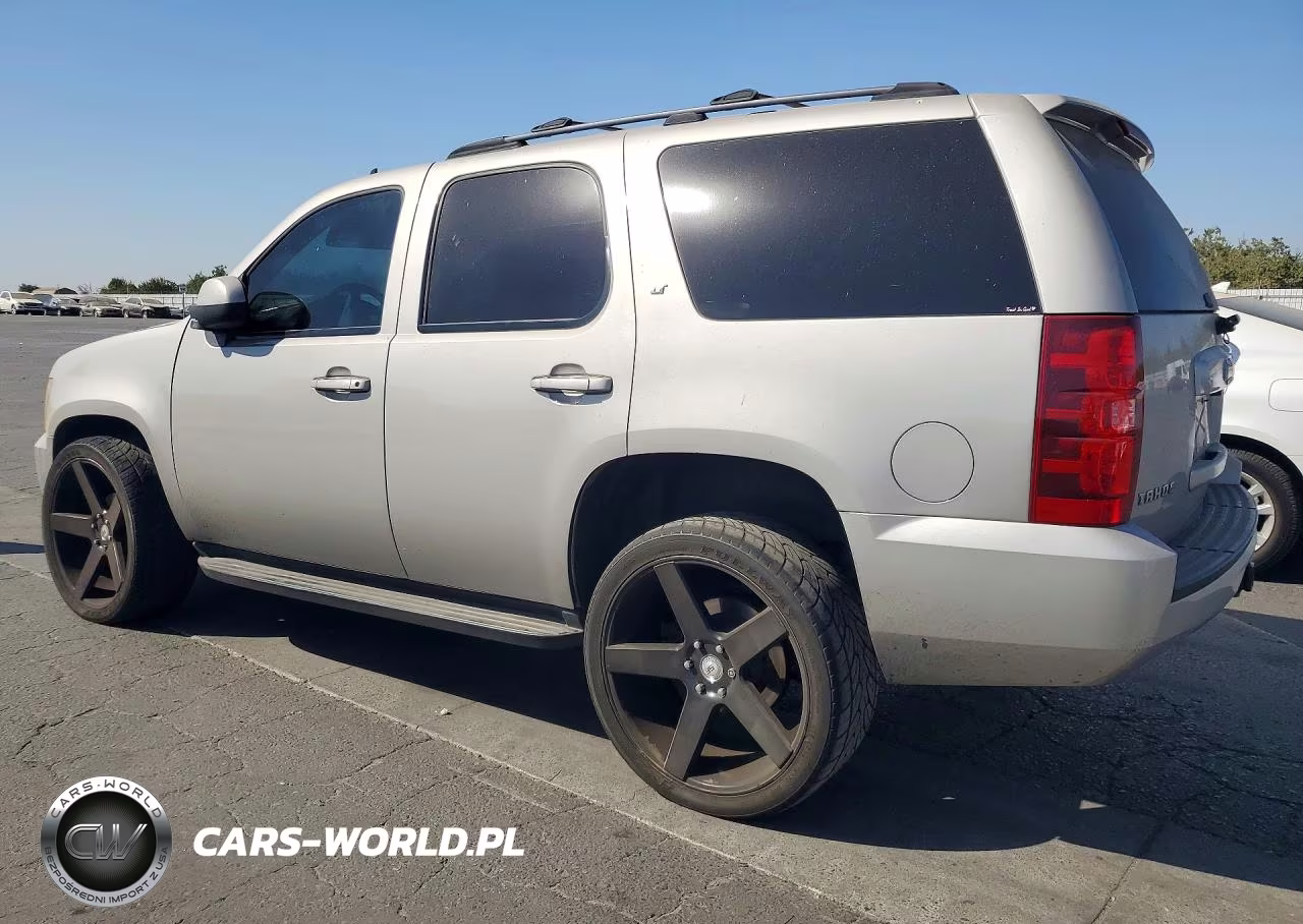 2007 Chevrolet Tahoe C1500 VIN:1GNFC13J17J194657 - 2