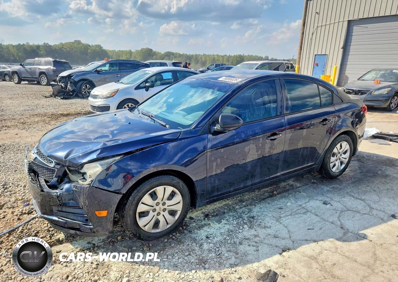 2014 Chevrolet Cruze Ls VIN:1G1PA5SH9E7209045 - 1