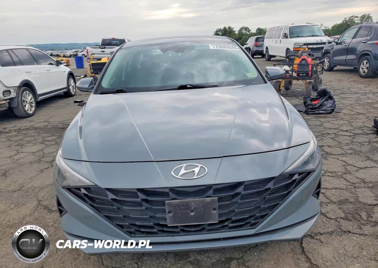 2022 Hyundai Elantra Sel VIN:KMHLM4AG8NU243751 - 5