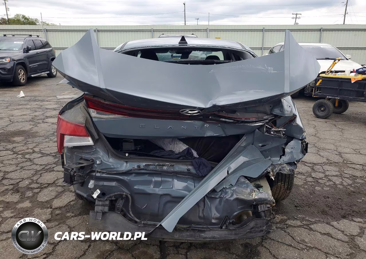 2022 Hyundai Elantra Sel VIN:KMHLM4AG8NU243751 - 6