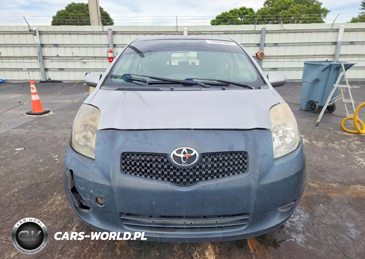 2007 Toyota Yaris VIN:JTDJT923X75066141 - 5