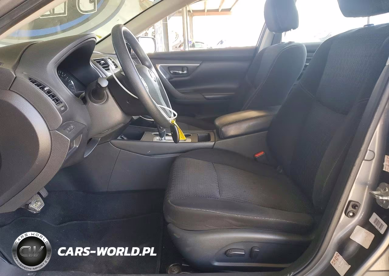 2016 Nissan Altima 2.5 S VIN:1N4AL3AP5GC173228 - 7