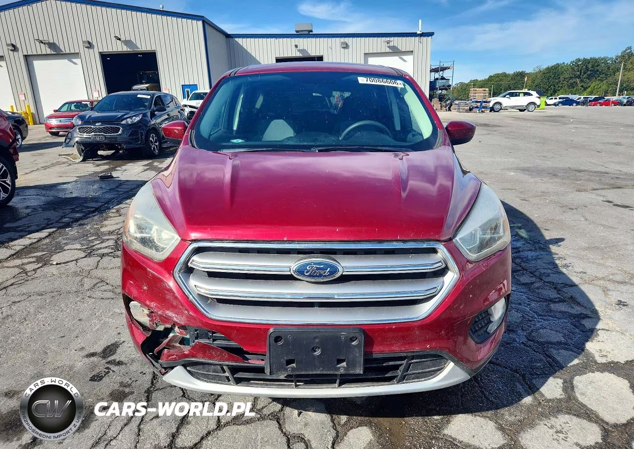 2017 Ford Escape Se VIN:1FMCU0GD2HUB43283 - 5