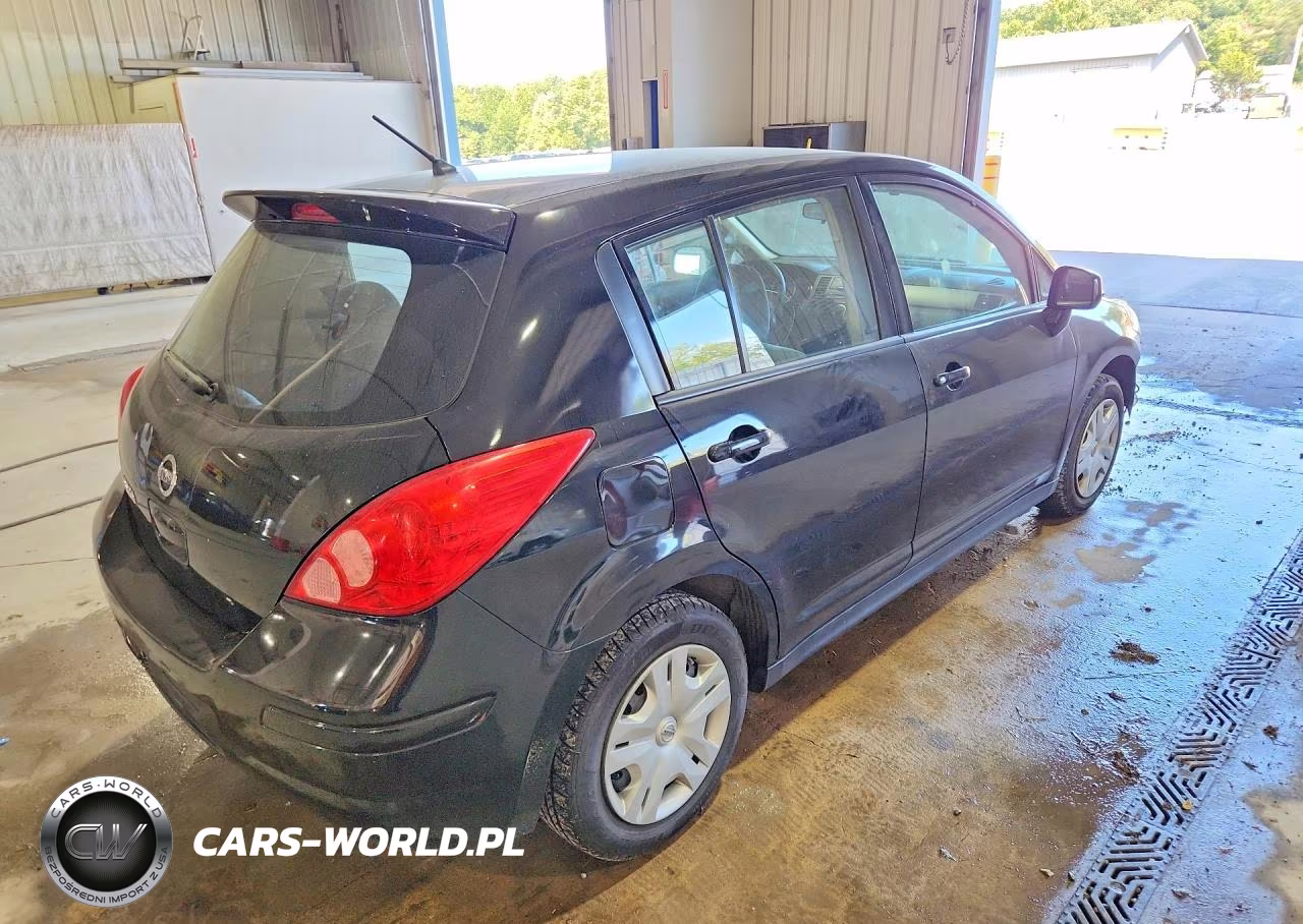 2010 Nissan Versa 1.8 S VIN:3N1BC1CP4AL456511 - 3