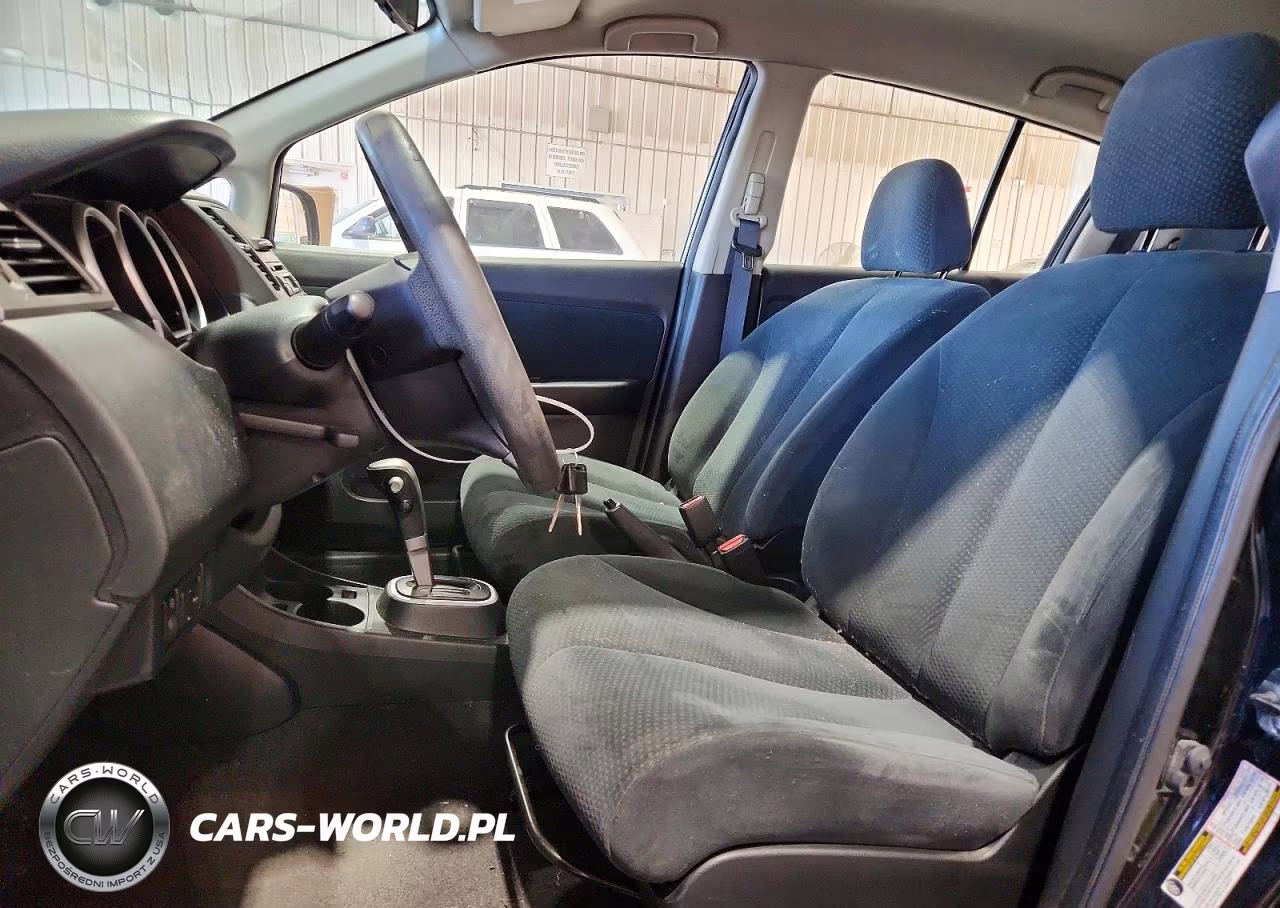 2010 Nissan Versa 1.8 S VIN:3N1BC1CP4AL456511 - 7