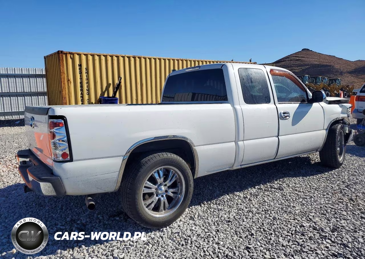 2002 Chevrolet Silverado C1500 VIN:2GCEC19W321187655 - 3