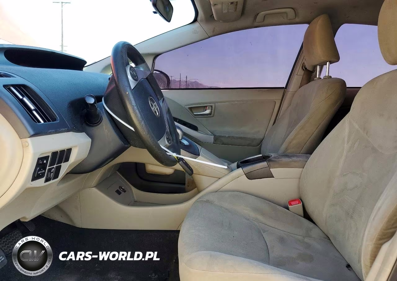2012 Toyota Prius Three VIN:JTDKN3DU4C1585205 - 7