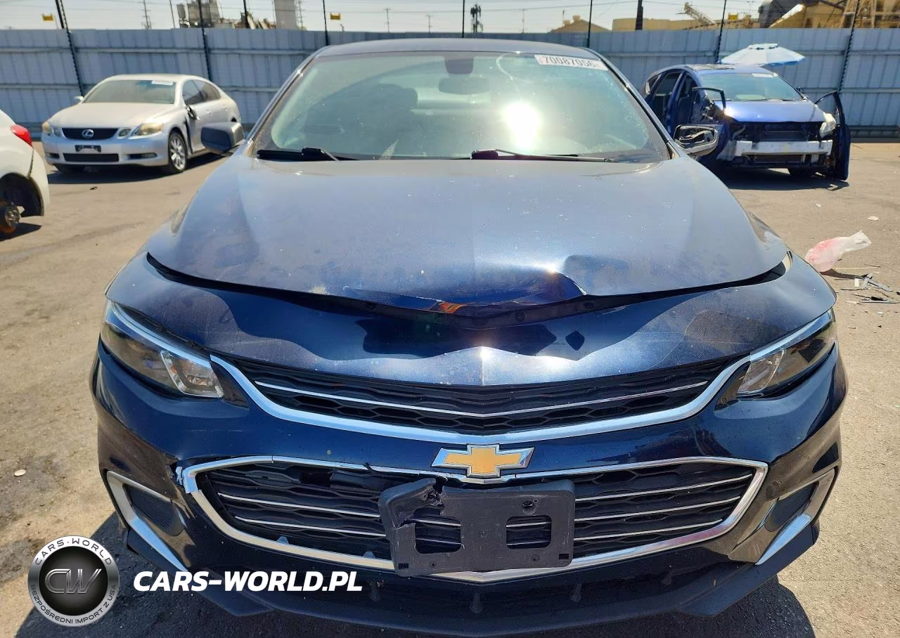 2017 Chevrolet Malibu Ls VIN:1G1ZB5ST6HF179684 - 5