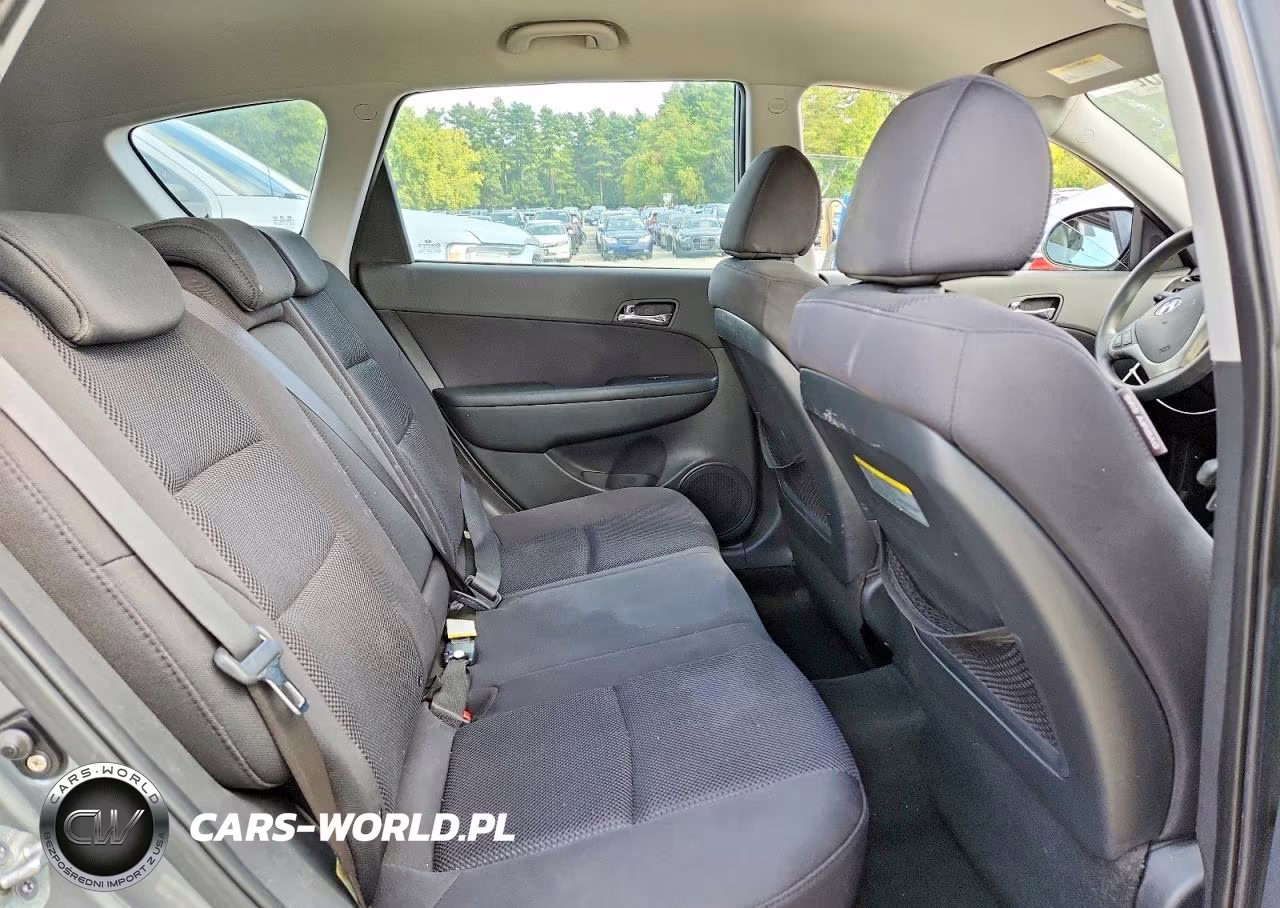 2010 Hyundai Elantra Touring Gls VIN:KMHDC8AE7AU077178 - 11