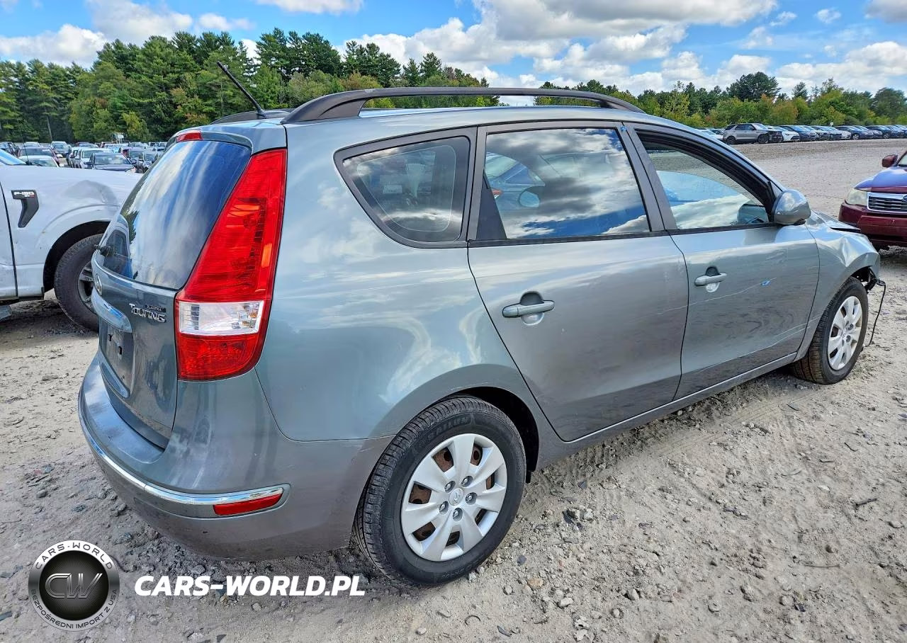 2010 Hyundai Elantra Touring Gls VIN:KMHDC8AE7AU077178 - 3