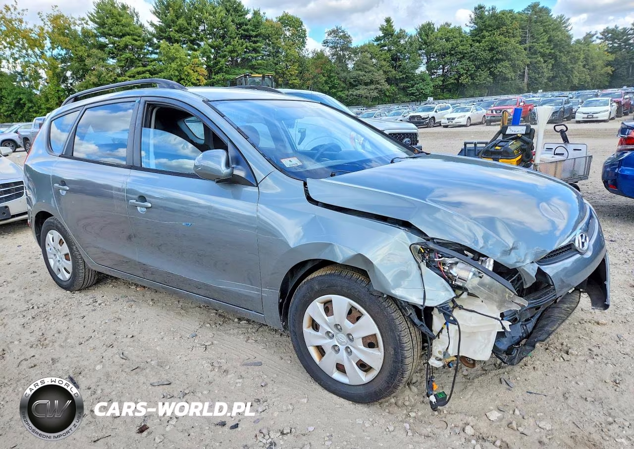 2010 Hyundai Elantra Touring Gls VIN:KMHDC8AE7AU077178 - 4
