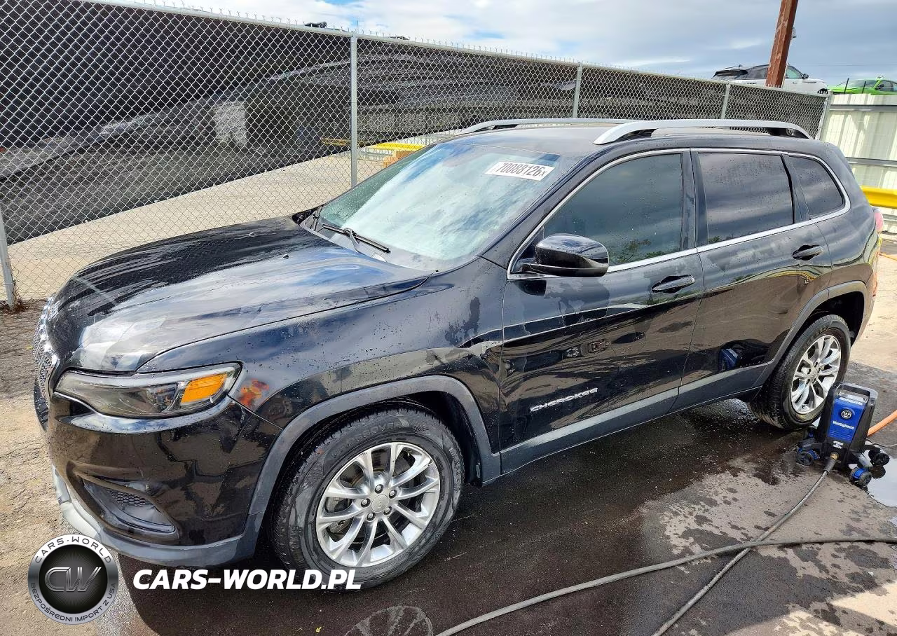 2019 Jeep Cherokee Latitude Plus Fwd VIN:1C4PJLLB4KD176071 - 1