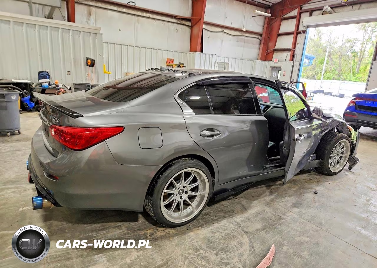 2015 Infiniti Q50 Premium VIN:JN1BV7AR5FM396107 - 3