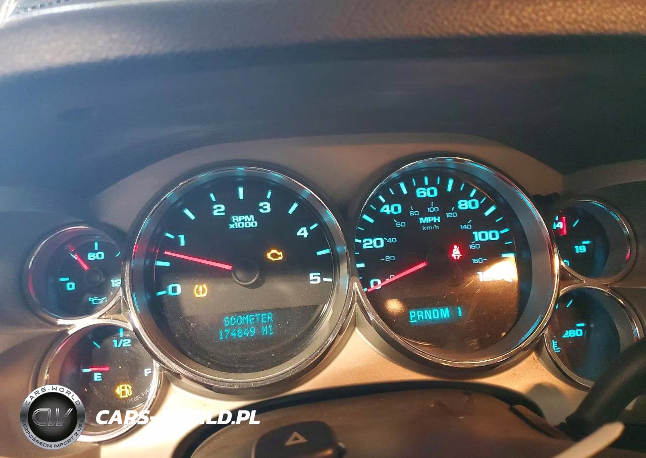 2007 Chevrolet Silverado K3500 VIN:1GCHK33687F512353 - 9
