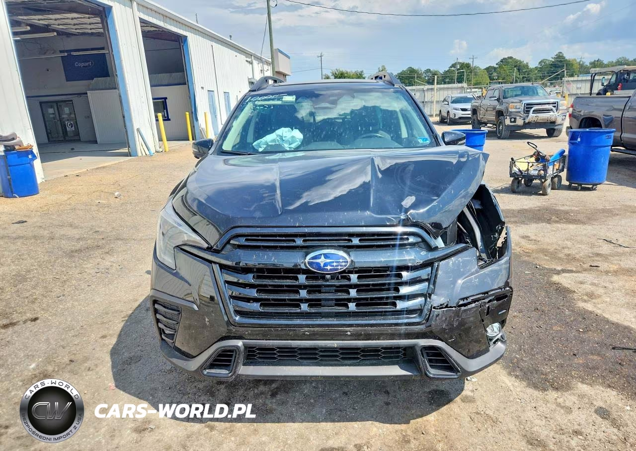 2023 Subaru Ascent Limited VIN:4S4WMAKD0P3414811 - 5