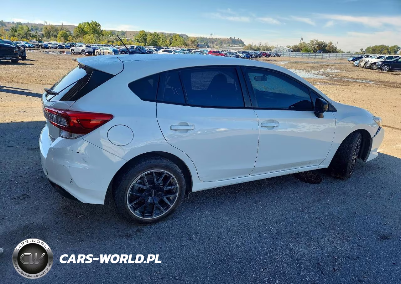 2020 Subaru Impreza VIN:4S3GTAB6XL3728814 - 3