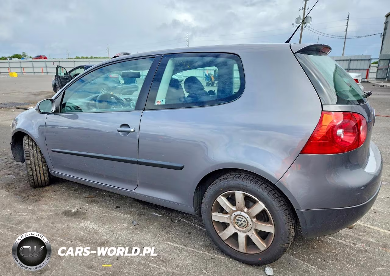 2009 Volkswagen Rabbit VIN:WVWAB71K79W105815 - 2