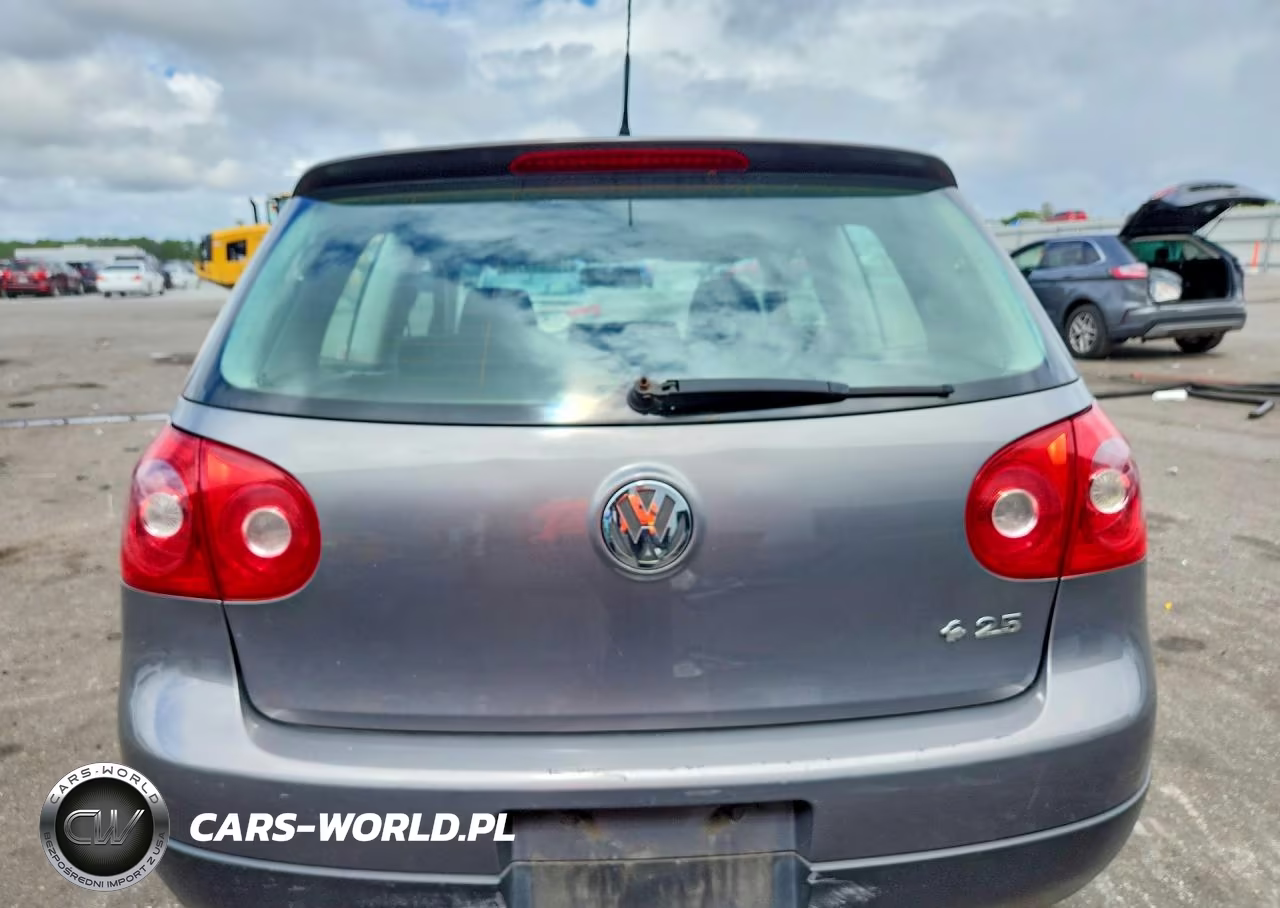 2009 Volkswagen Rabbit VIN:WVWAB71K79W105815 - 6