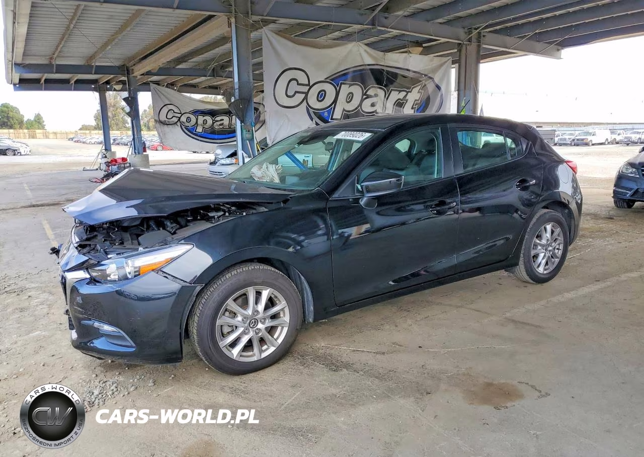 2018 Mazda 3 Sport VIN:3MZBN1K70JM226450 - 1