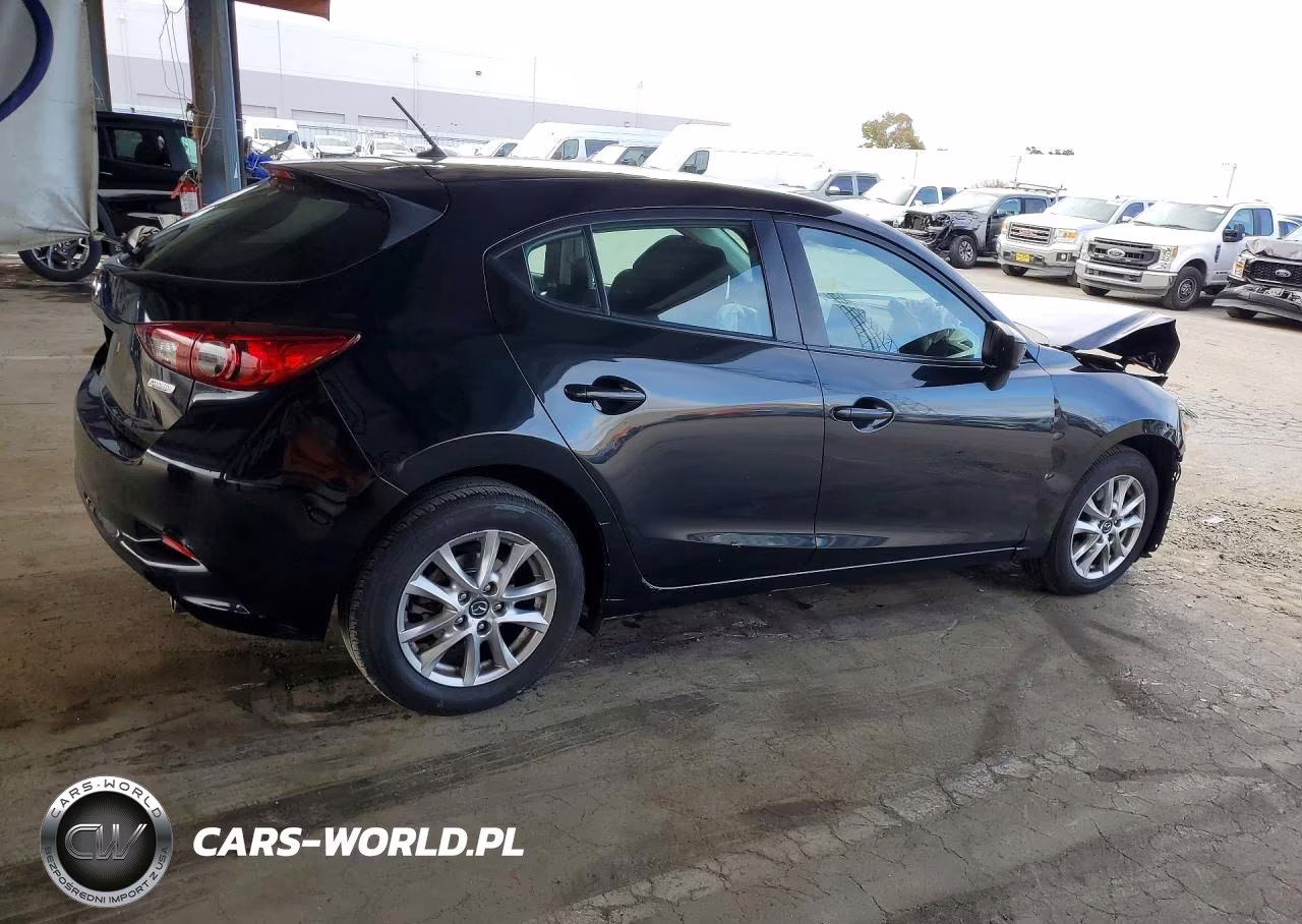 2018 Mazda 3 Sport VIN:3MZBN1K70JM226450 - 3