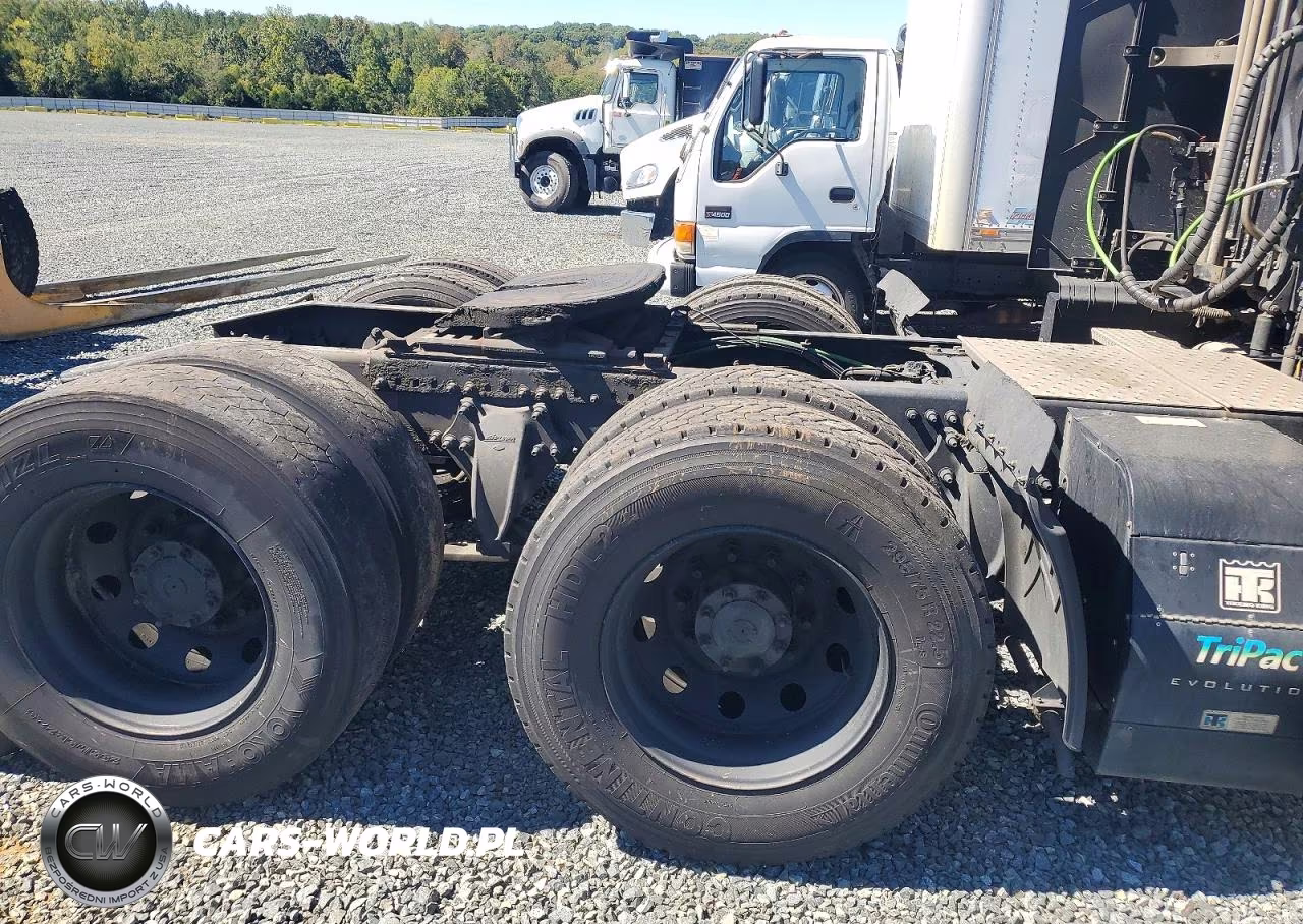 2020 Freightliner Cascadia VIN:3AKJHHDR5LSLL2889 - 13