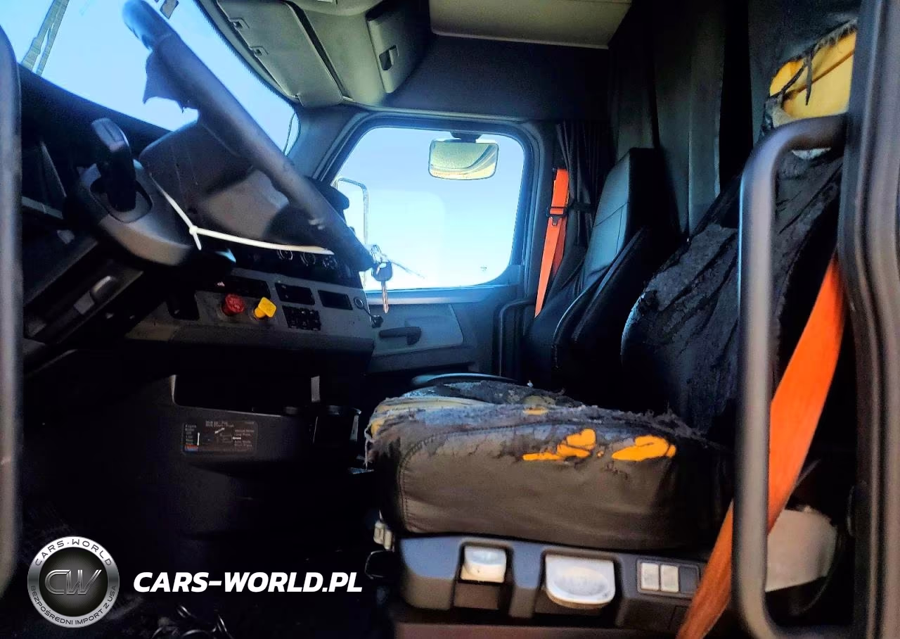 2020 Freightliner Cascadia VIN:3AKJHHDR5LSLL2889 - 7