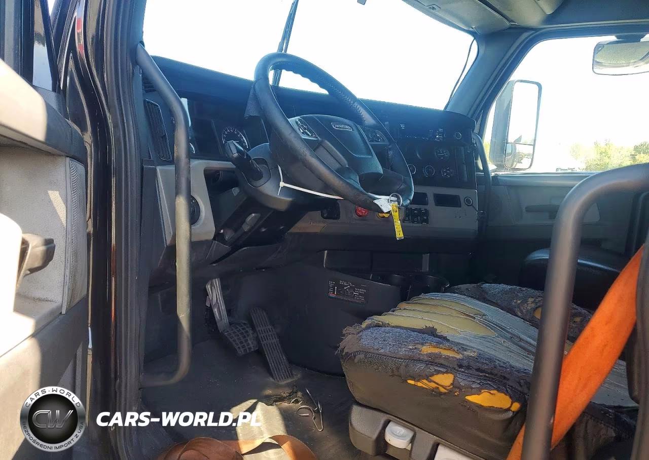 2020 Freightliner Cascadia VIN:3AKJHHDR5LSLL2889 - 8
