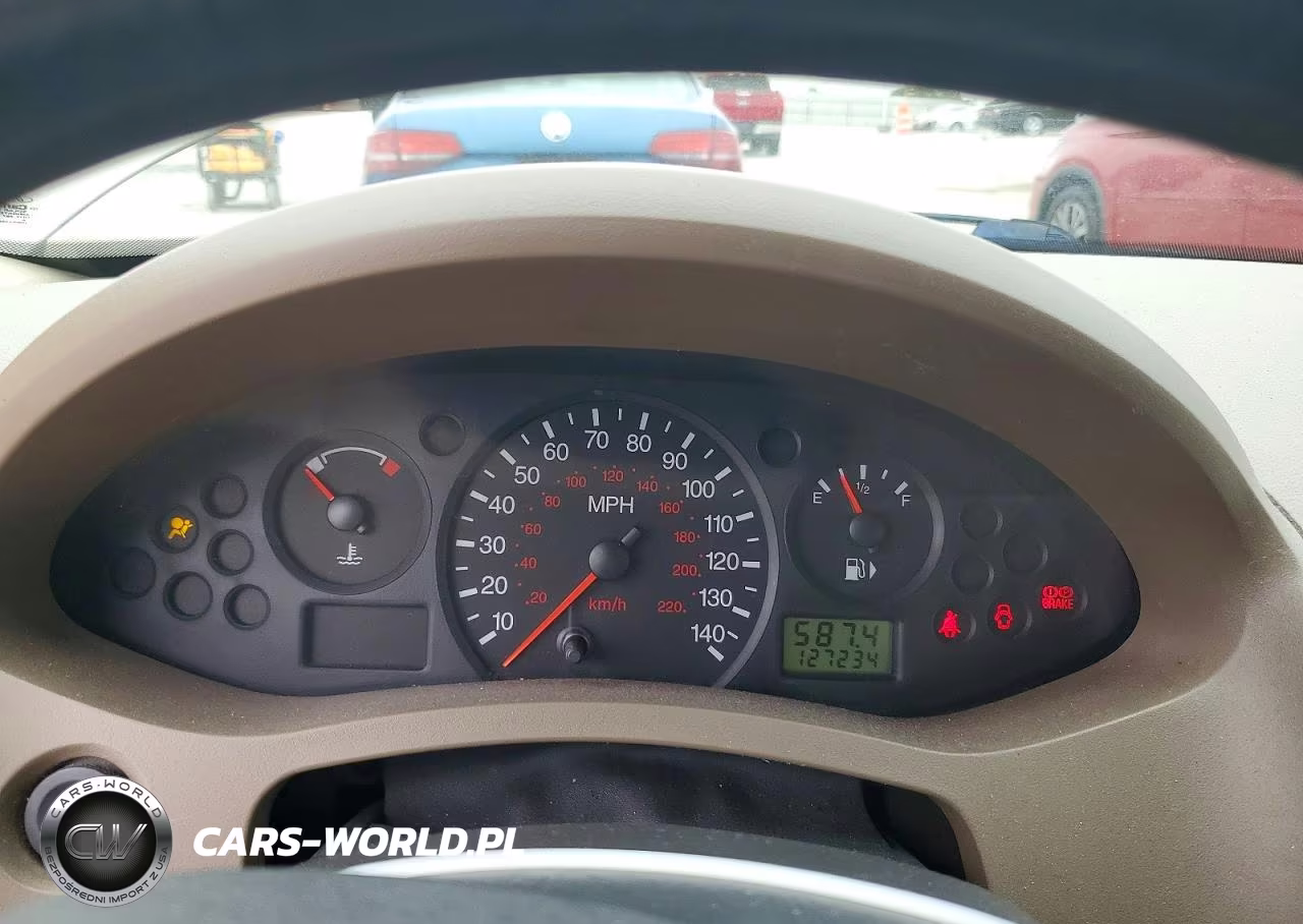 2007 Ford Focus Zx4 VIN:1FAFP34N47W106431 - 9