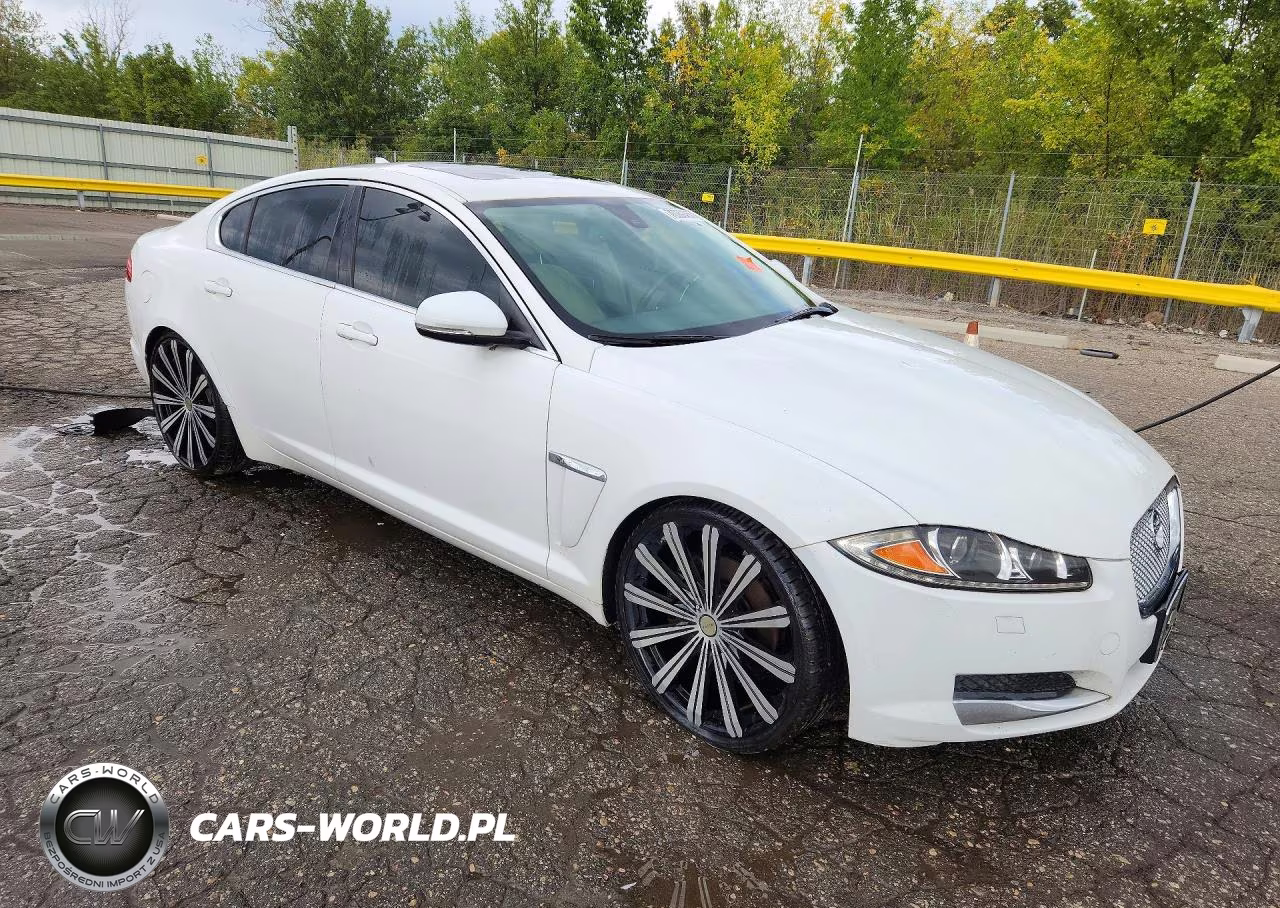 2013 Jaguar Xf VIN:SAJWJ0EF1D8S87443 - 4