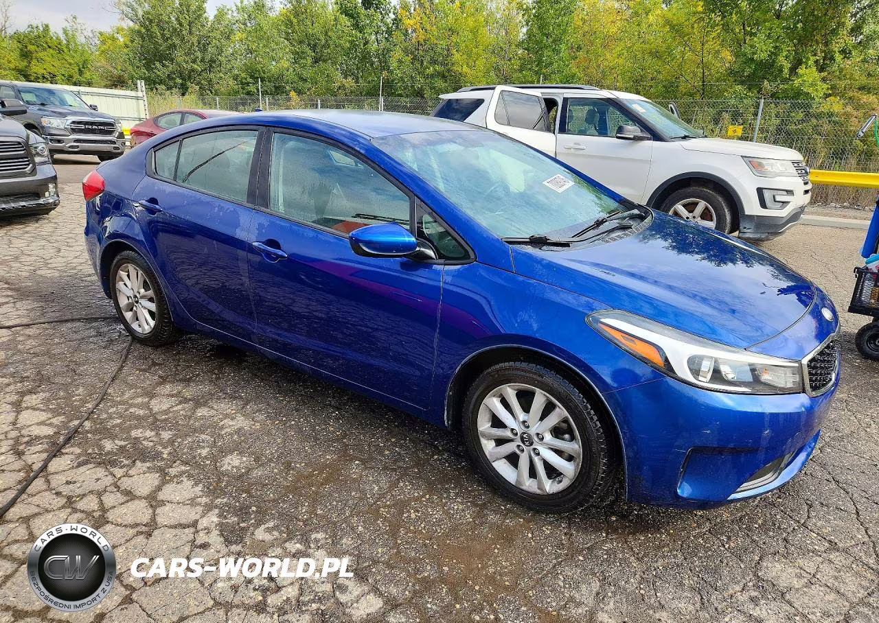 2017 Kia Forte Lx VIN:3KPFL4A71HE147273 - 4