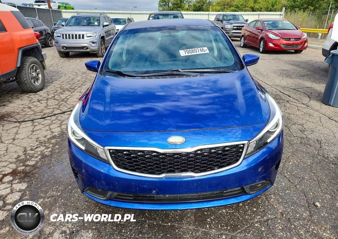 2017 Kia Forte Lx VIN:3KPFL4A71HE147273 - 5