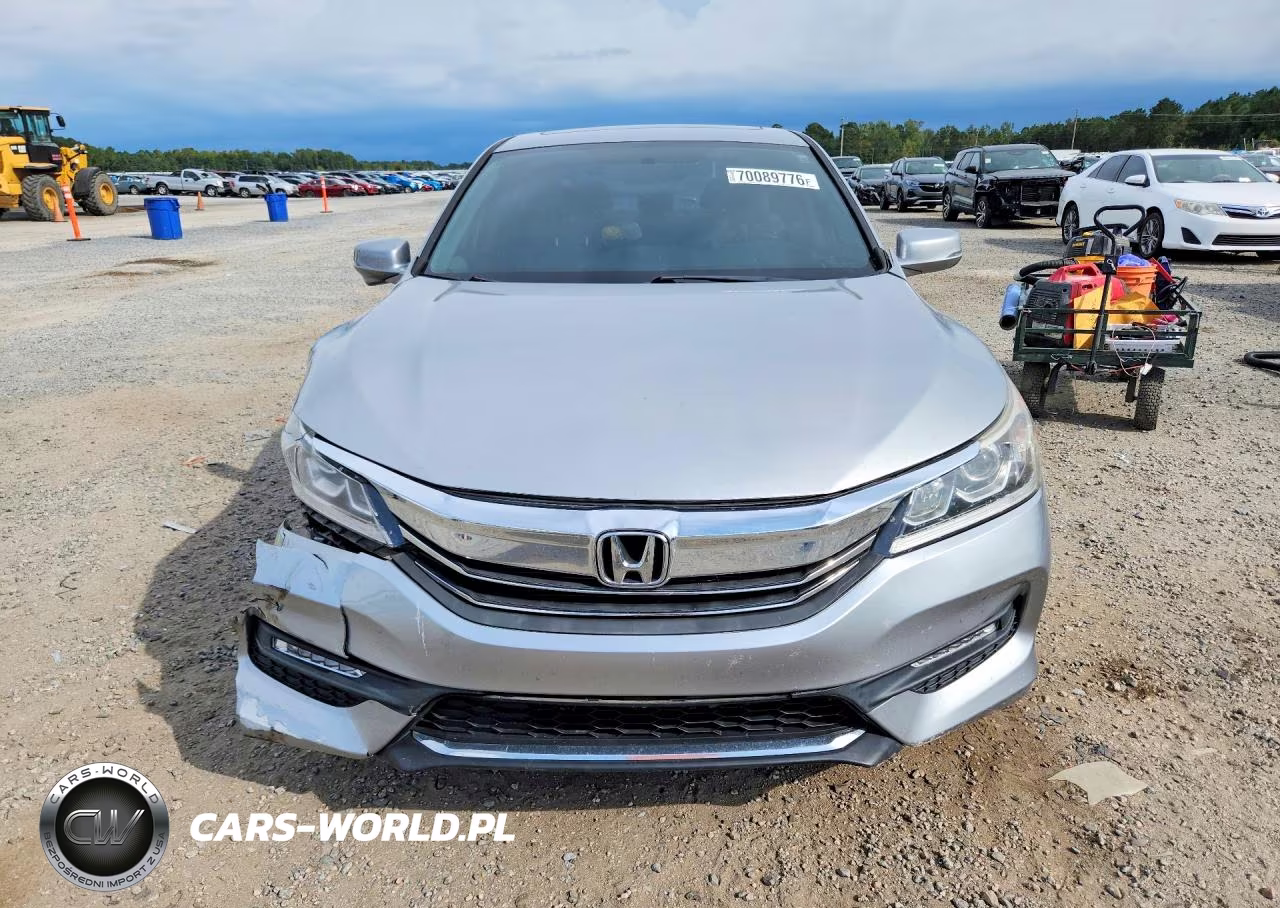 2017 Honda Accord Ex VIN:1HGCR2F79HA273996 - 5