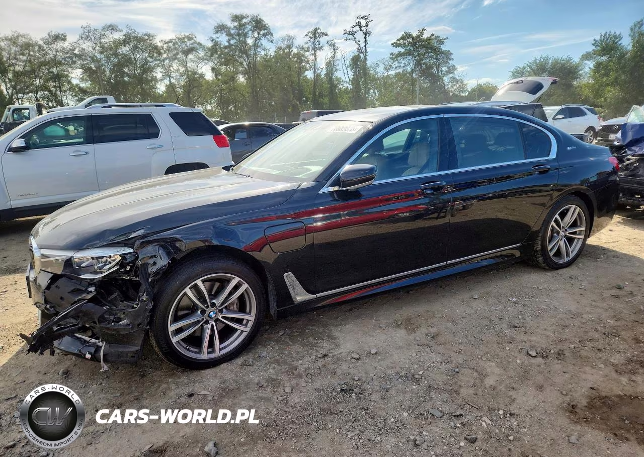 2018 BMW 740 Xe