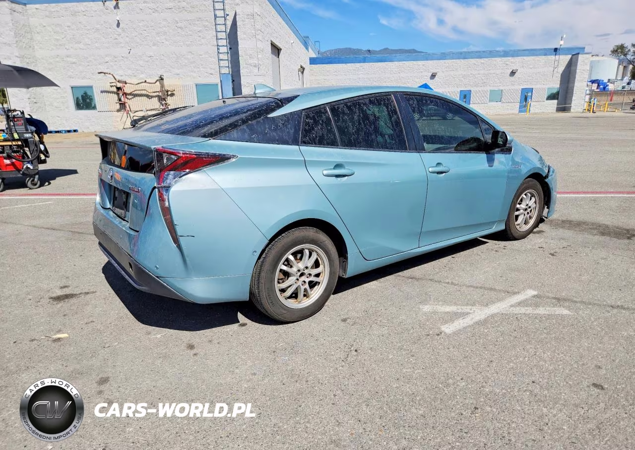 2017 Toyota Prius Two VIN:JTDKBRFUXH3043434 - 3