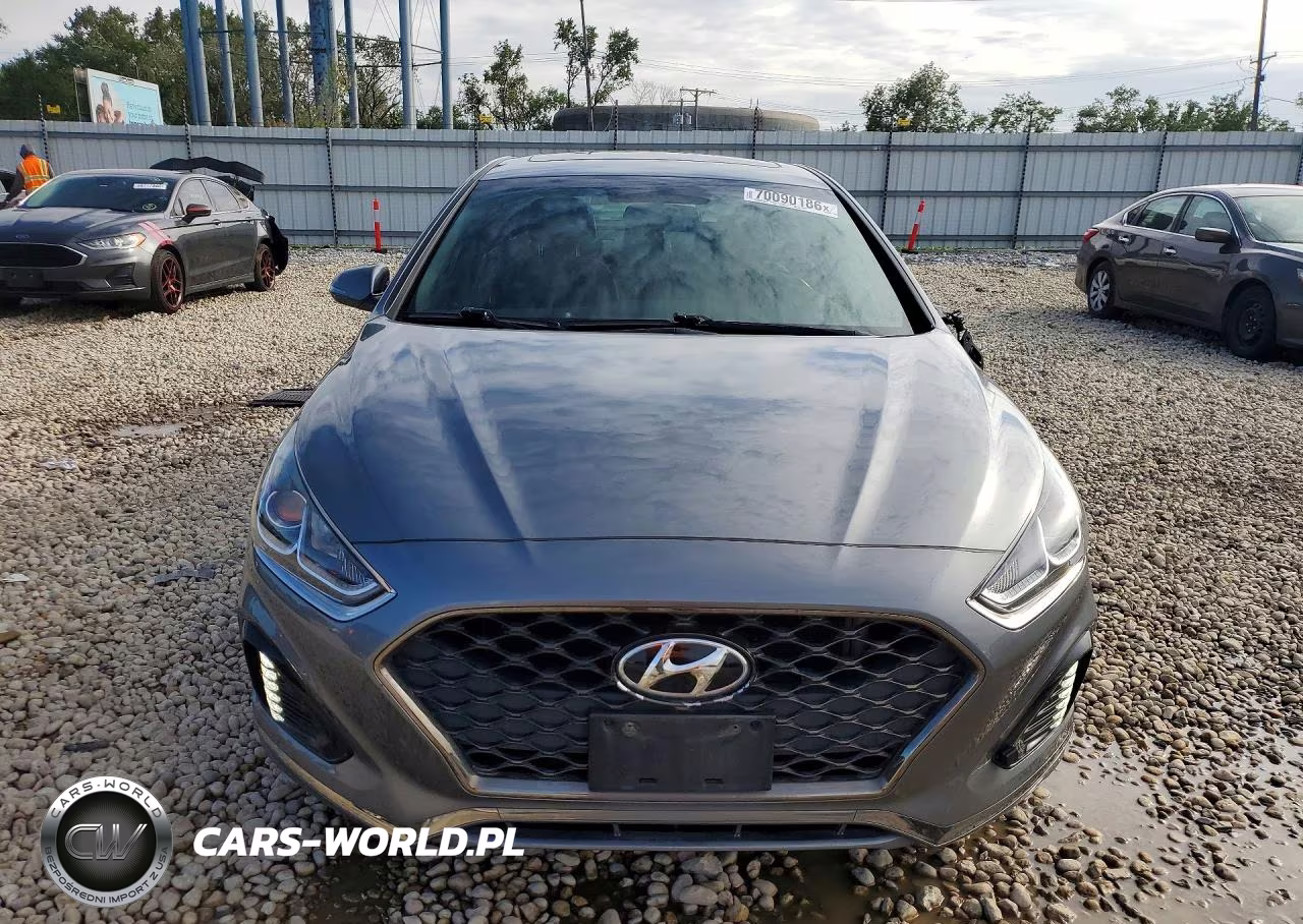 2018 Hyundai Sonata Sport+ VIN:5NPE34AFXJH710020 - 5