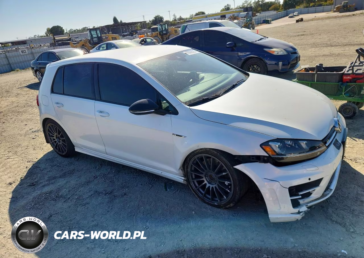 2017 Volkswagen Golf R VIN:WVWVF7AU7HW167513 - 4