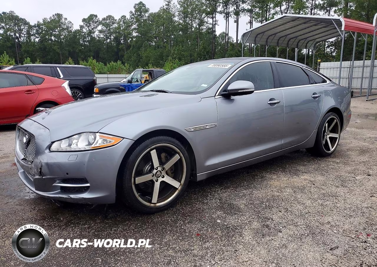 2013 Jaguar Xj