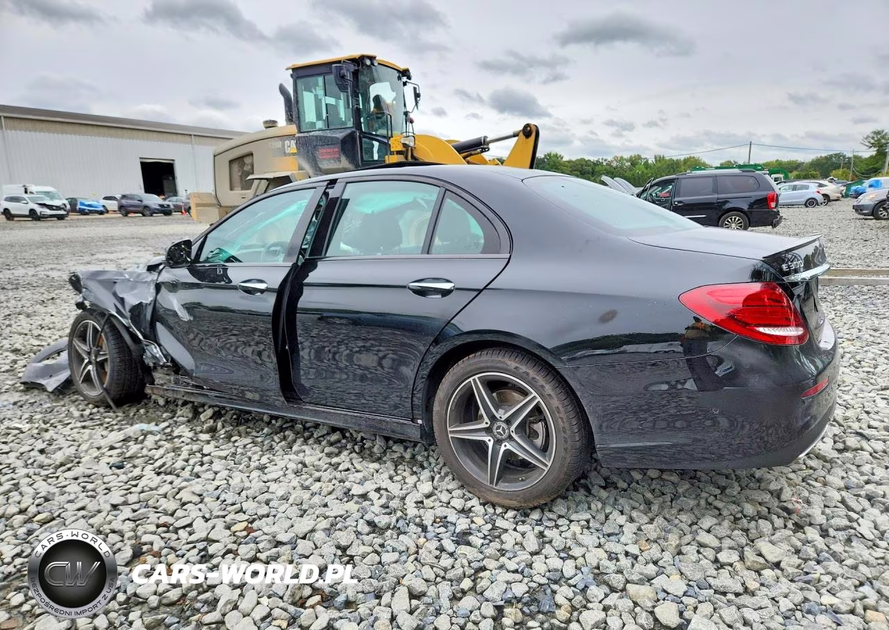 2018 Mercedes-Benz E 300 4Matic VIN:WDDZF4KB5JA399548 - 2